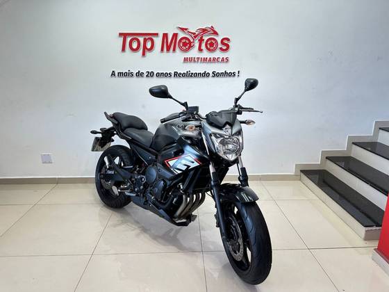 YAMAHA XJ6 N ABS 